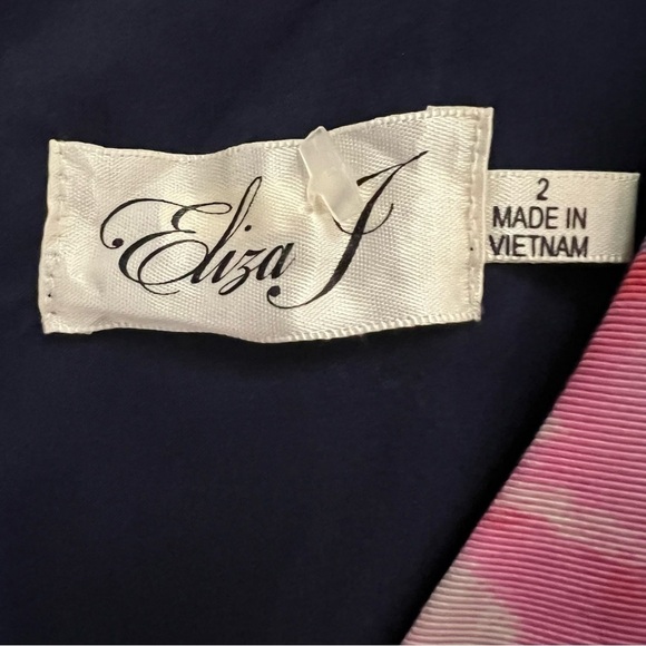 Eliza J Floral fit and flare midi length dress-SZ 2 - Picture 11 of 12